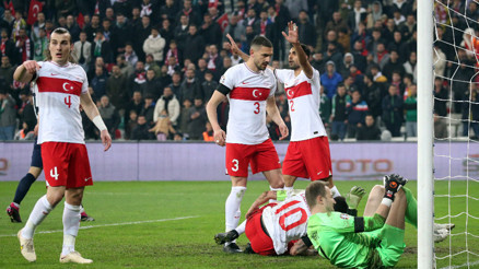 Ölüm-kalım maçlarında hep ölüyoruz