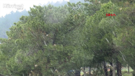 İstanbulun yüksek kesimlerine kar yağdı