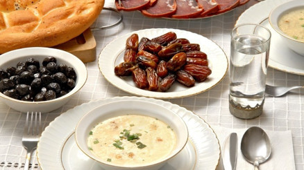 İftara ne pişirsem, akşama ne yapsam, ne pişirsem diyenlere çorbadan tatlıya Ramazan menüsü seçenekleri...