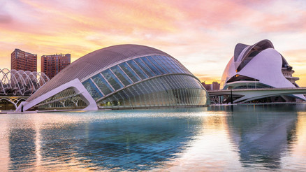 Uzay çağından esinlenilmiş...