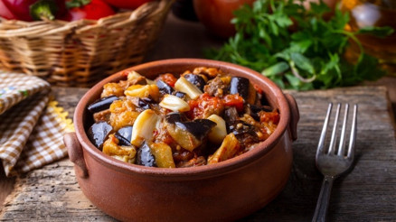 Rüzgar Şef ile Ramazan Menüsü 11. gün: Lebeniye çorbası, Şehzade kebabı, sultan lokumu tatlısı Rüzgar Şef ile Ramazan Menüsü 11. gün: Lebeniye çorbası, Şehzade kebabı, sultan lokumu tatlısı