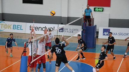 Efeler Liginde 24. hafta sona erdi İşte alınan sonuçlar ve puan durumu...