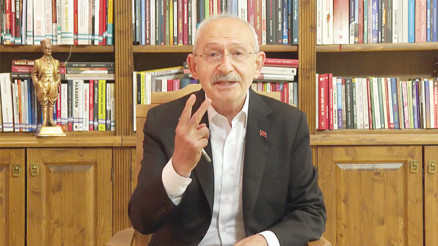 Emekliler hayatı yaşasın istiyorum