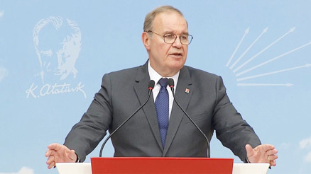 Soğan soyulurken yaşarıyor gözler