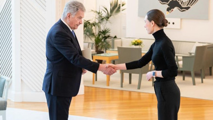 Finlandiyada hükümetin istifası sunuldu