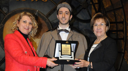 Genç oyuncuya “Vasfi Rıza Zobu” ödülü