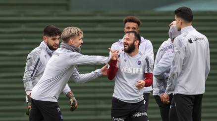 Trabzonspor, Beşiktaş maçının hazırlıklarını 7 eksikle sürdürdü