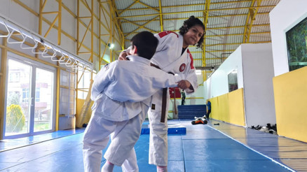 Depremin yıkamadığı azim