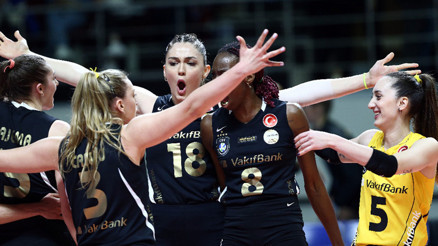 Son Dakika: VakıfBank, CEV Şampiyonlar Liginde finalde Fenerbahçe Opet 3-0ı koruyamadı