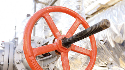 Yaptırımlara rağmen Rusyanın petrol satışı üçe katlandı