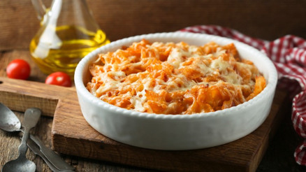 Rüzgar Sünbül ile Ramazan 25. gün menüsü: Karnabahar çorbası, makarna böreği, kumlu pasta...