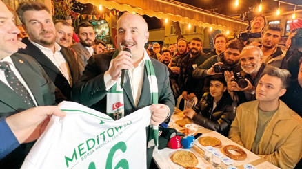 Bakan Varank’tan Togg’lu sahur çağrısı