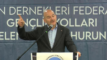 Bakan Soylu: Anayasa Mahkemesinin yapamadığını Diyarbakır anneleri yaptı