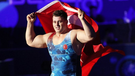 Son Dakika: Rıza Kayaalp 12. kez Avrupa şampiyonu