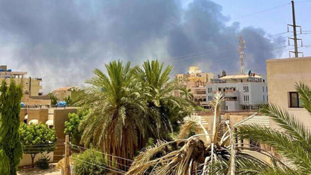 Sudandaki Türk vatandaşları için yarın tahliye başlıyor