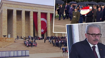Son dakika... 23 Nisan kutlu olsun Anıtkabire ziyaretçi akını... Şentop ve devlet erkanı Anıtkabiri ziyaret etti