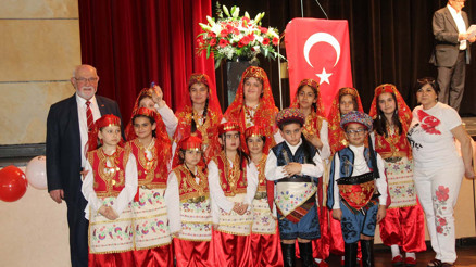 Almanya’da 23 Nisan coşkusu