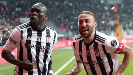 Beşiktaşta Cenk Tosun seri, Aboubakar ise siftah peşinde