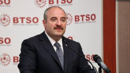 Bakan Varank: Demek ki İmamoğlunun Toggun havasına ihtiyacı var