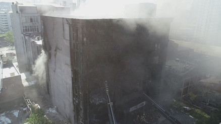 Akit Medya Grubunun da bulunduğu binadaki yangında 17nci saat