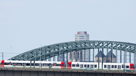 Almanya bileti hızlı tren için geçerli mi Almanya bileti hızlı tren için geçerli mi