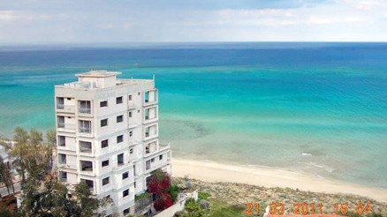 Türk  işinsanına otel satışı... Rumlarda ‘Maraş kaybediliyor’ paniği