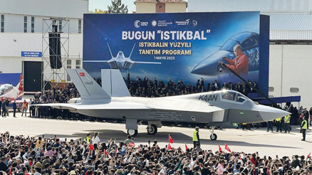Milli savaş uçağı KAAN