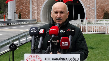 Bakan Karaismailoğlu: Zigana Tüneli ile yıllık 272 milyon TL tasarruf sağlayacağız