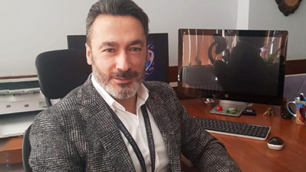 Tıp literatürüne giren profesör, hasta yakınları tarafından darbedildi