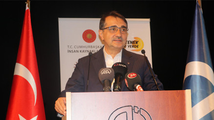 Bakan Dönmez: Güneş panelleri üretiminde dünyada üçüncü sıraya geldik