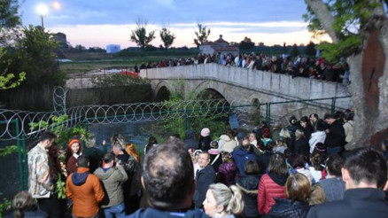 Tunca Nehri kıyısında Kakava kutlaması Tunca Nehri kıyısında Kakava kutlaması