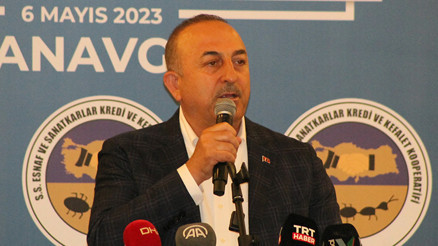 Bakan Çavuşoğlu: Gaz arama gemilerimizde çalışan yabancı teknisyenlere bile baskı yaptılar