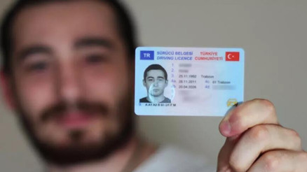Ehliyet ile oy kullanılır mı Sürücü belgesi ile oy kullanılabilir mi YSK açıkladı