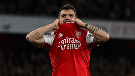 Granit Xhaka Arsenal’a veda ediyor