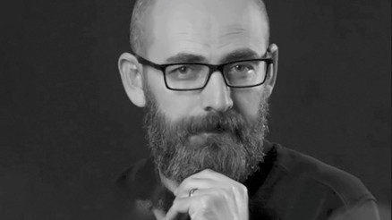 ‘Koruda Söylenen’ şiirdir