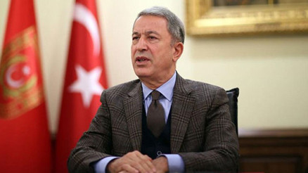 Bakan Akardan Anneler Günü mesajı