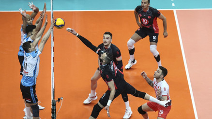 Ziraat Bankkart, Efeler Liginde üst üste 3. kez şampiyon