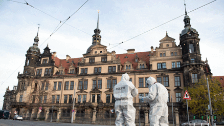 ‘Yeşil Kubbe’ hırsızlarına hapis cezası