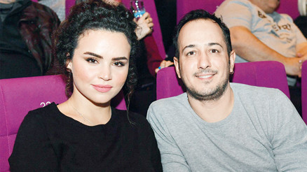 Nereden buldun bu kızı Ünlü oyuncu eşiyle tanışma hikayesini anlattı...