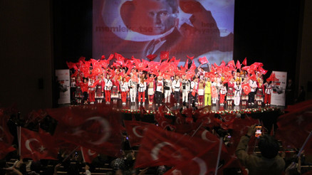 Atatürk Kültür Merkezinde 19 Mayıs coşkusu Atatürk Kültür Merkezinde 19 Mayıs coşkusu