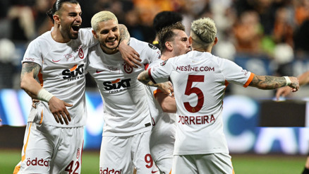 Galatasarayda 23. şampiyonluk için hedef 2de 2
