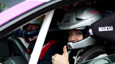 Hayallerinde engel tanımadı, dünyadaki iki ralli pilotundan biri olmayı başardı