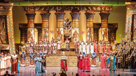 Opera ve balede sıcak yaz