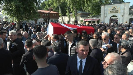 Eski Emniyet Müdürü Adil Serdar Saçan son yolculuğuna uğurlandı