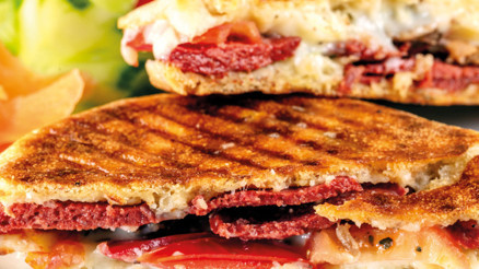 Tostu, döneri, burgeri...