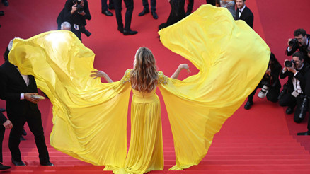 Sinema festivali sanmıştık ama, asıl filmi burada çektiler