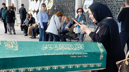 İzelin en zor görevi... Gözyaşları sel oldu...