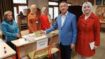 Fuat Oktay, Ankarada oyunu kullandı