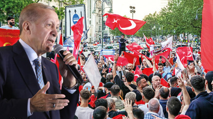 Cumhurbaşkanı Erdoğan’a tebrik yağdı... Dünya Türkiye’yi konuşuyor