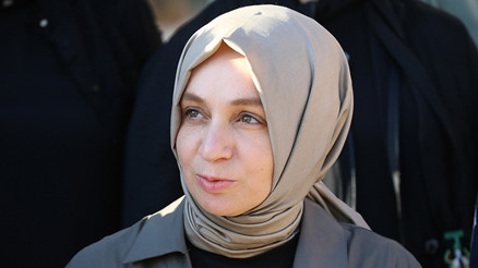 Leyla Şahin Usta kimdir, kaç yaşında, nereli AK Parti Grup Başkanvekili Leyla Şahin Ustanın hayatı ve biyografisi Leyla Şahin Usta kimdir, kaç yaşında, nereli AK Parti Grup Başkanvekili Leyla Şahin Ustanın hayatı ve biyografisi